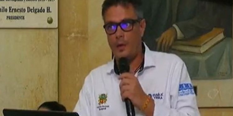 Formularon cargos por presuntas irregularidades a exdirector de Infraestructura de Ibagué