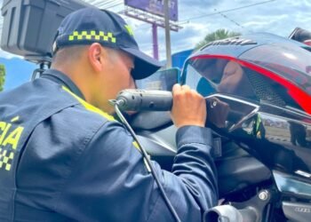 Alcaldía y Policía de Ibagué atacan el robo automotor con la marcación de partes de motocicletas