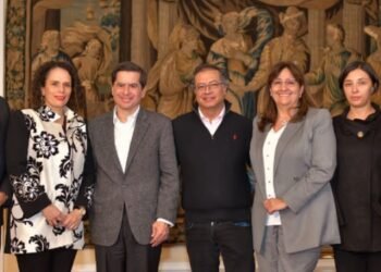 Gustavo Petro asegura que hizo cambios de ministros porque está “reparando errores”