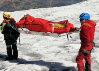 Perú: Hallan el cuerpo momificado de un turista desaparecido hace 22 años en un nevado 
