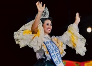 La embajadora Nacional del Folclor es Nikol Salazar de Cundinamarca