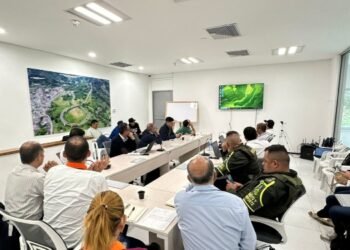 Tolima y Quindío establece en estrategias de atención a emergencias en el alto de la Línea 