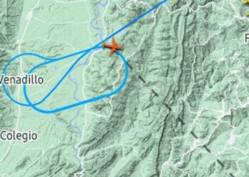 Avión de Avianca sobrevoló durante varias horas el Tolima y regresó a Bogotá tras incidente a bordo