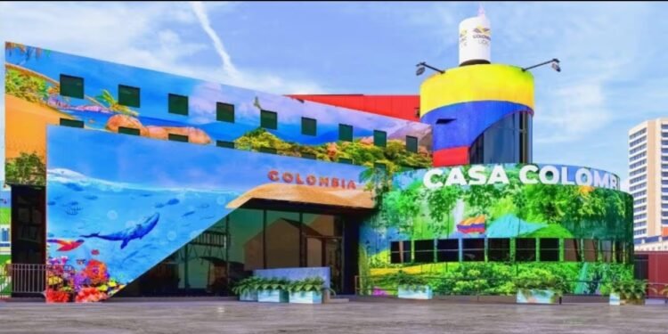 Petro inaugura la polémica ‘Casa Colombia’ en París