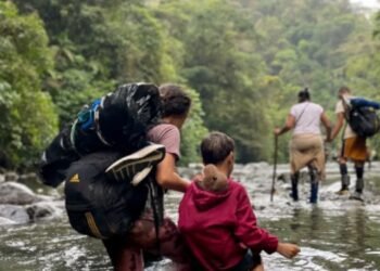 10 migrantes muertos en un río de la frontera entre Panamá y Colombia fueron hallados