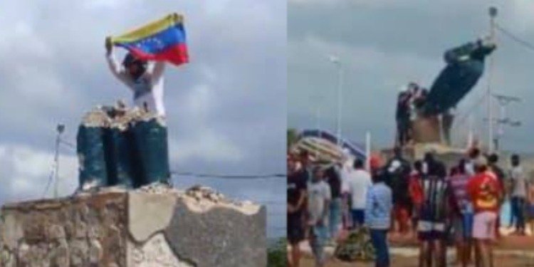 Derriban estatua de Hugo Chávez en el estado de Falcón tras proclamación de Nicolás Maduro como presidente