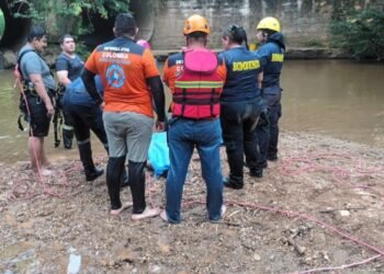 Padre e hijo mueren ahogados en una quebrada en Melgar 