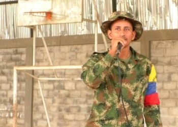 Indignación en Cauca: Disidencias interrumpen homenaje a niño muerto en ataque con explosivos