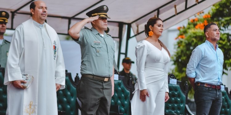 Gobernadora denuncia masiva presencia de las disidencias en Ataco