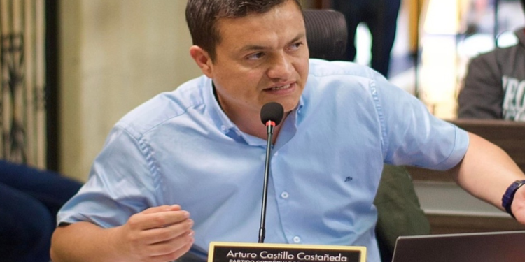 Arturo Castillo afirma que Alejandro Martínez siempre ha estado inclinado hacia el Barretismo 