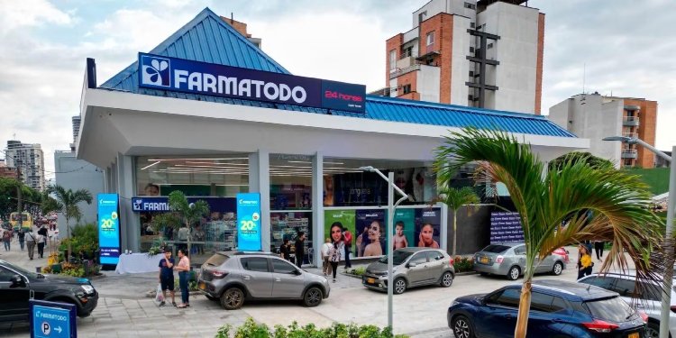 ¡Farmatodo ofrece salarios de hasta 4’100.000 pesos!: Abren vacantes de trabajo