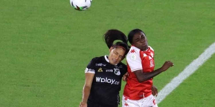 Se calienta la gran final del fútbol femenino