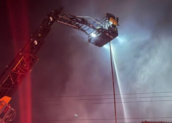 Millonarias pérdidas deja voraz incendio de la 19 al comercio Ibaguereño