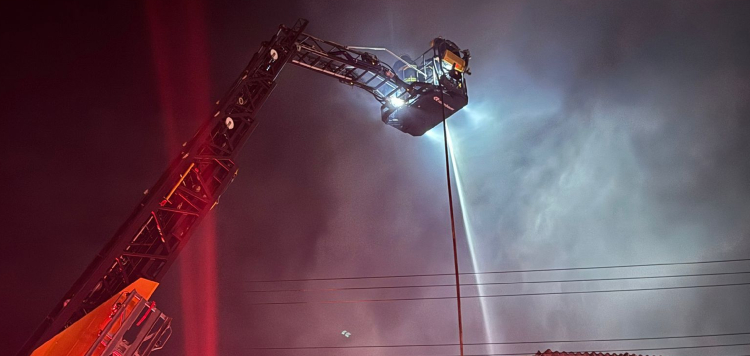 Millonarias pérdidas deja voraz incendio de la 19 al comercio Ibaguereño