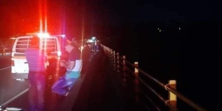 Hombre habría acabado con su vida en el puente