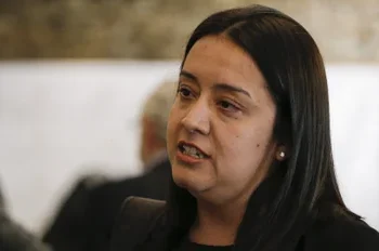 Exdiputada venezolana alerta a Colombia si Petro reconoce a Maduro como presidente