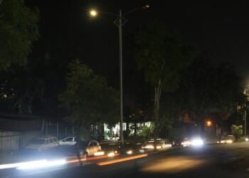Continúa el litigio del municipio con Celsa por las luminarias que tienen a oscuras varias vías de Ibagué