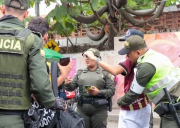 Intensifican operativos para garantizar seguridad de estudiantes en los colegios de Ibagué