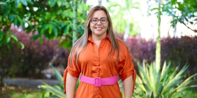 Desde temprano Erika Palma tomó sus labores como gerente del Ibal