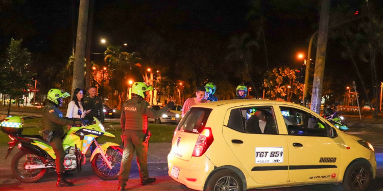 Iniciaron las acciones entre la Alcaldía y Policía Metropolitana para reforzar las medidas de seguridad para taxistas en Ibagué