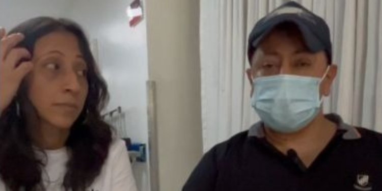 Wilfredo López Matoma y su hermana lo perdieron todo en el devastador incendio que arrasó con su negocio familiar de más de 30 años