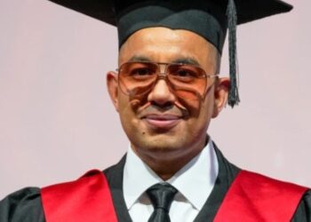 El cantante Felipe Peláez recibe Honoris Causa por su trayectoria musical