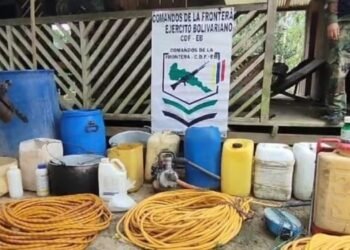 Autoridades desmantelan campamento de la Segunda Marquetalia cerca a Perú