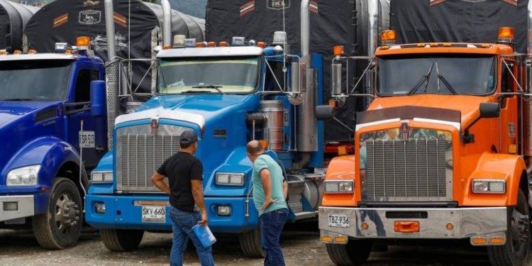 Camioneros en Colombia anuncian protesta para el viernes 30 de agosto