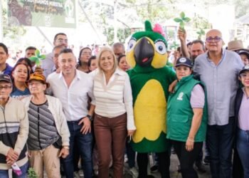 Familias campesinas y mujeres se alían con Cortolima para promover el cuidado del Cañón del Combeima