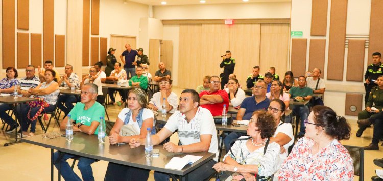 Alcaldía y Policía brindan soluciones a problemáticas de los ibaguereños