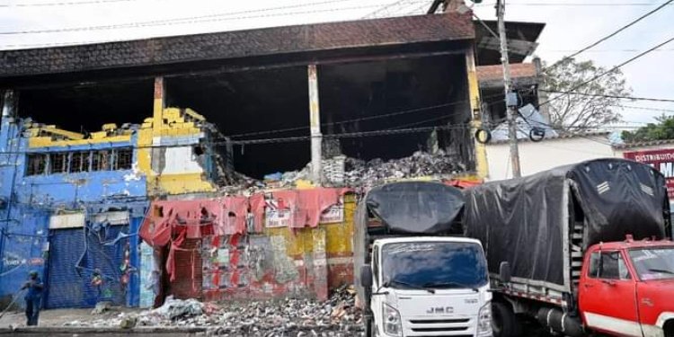 Secretaría de Infraestructura de Ibagué estudiará con la Sociedad Tolimense de Ingenieros las estructuras afectadas por el incendio en la calle 19