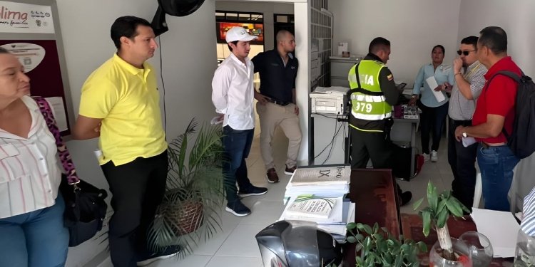 Autoridades recuperaron tres locales comerciales ocupados irregularmente en la urbanización Onzaga