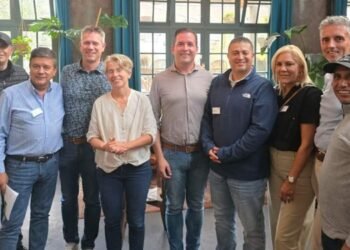 Cortolima hace presencia en evento internacional sobre el cuidado del agua