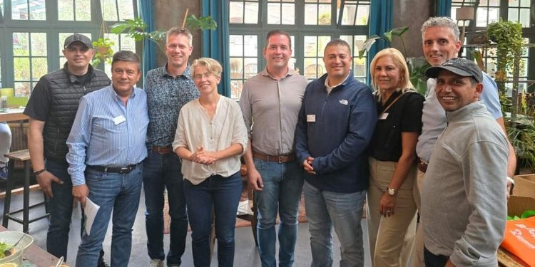 Cortolima hace presencia en evento internacional sobre el cuidado del agua