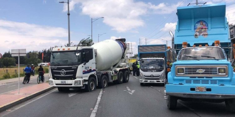 Camioneros y Gobierno llegan a un consenso para levantar el paro