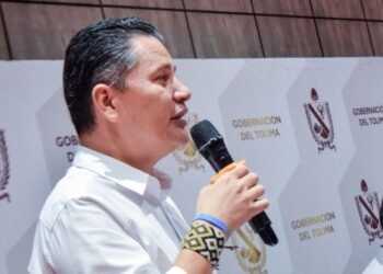 Cerca de 1.200 millones de pesos en herramientas entregadas a bomberos voluntarios en el Tolima