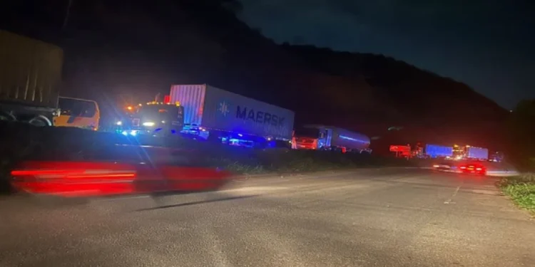 Transportadores en Santander protestan: “Estamos quebrados, no podemos seguir trabajando”