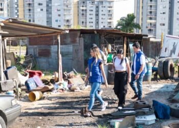Cerraron parqueadero multifuncional, por tener elementos peligrosos para los vehículos 