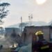 Fuerte incendio causó pérdida total una escuela y tres casas en San Juan de La China