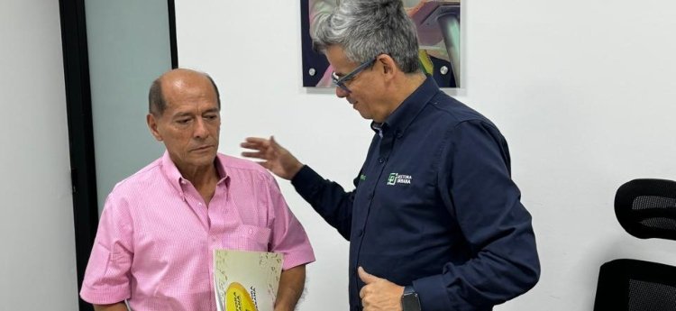 Alcaldía entregó de bien fiscal a propietario que duró 30 años fuera de país