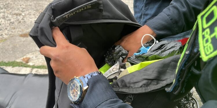 Policía de Ibagué capturó a 12 personas e incautó dos armas de fuego y más de 100 armas cortopunzantes