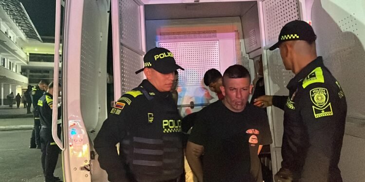 En medio de un tremendo operativo fueron capturados ‘Los Trotamundos’ por atraco a un taxista en el sur de Ibagué