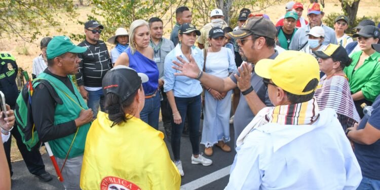 Cortolima entrega ayudas en Natagaima para enfrentar incendios forestales