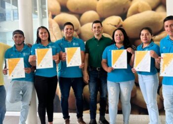 Seis jóvenes tolimenses certificados como catadores profesionales de café