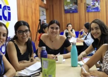 Cámara de Comercio lidera jornada de empoderamiento femenino en Ibagué 