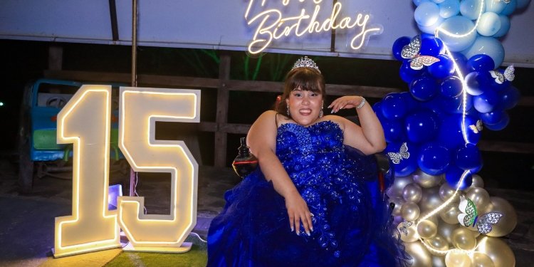 Camila festejó sus 15 primaveras con apoyo de la Policía Comunitaria de la Metropolitana de Ibagué