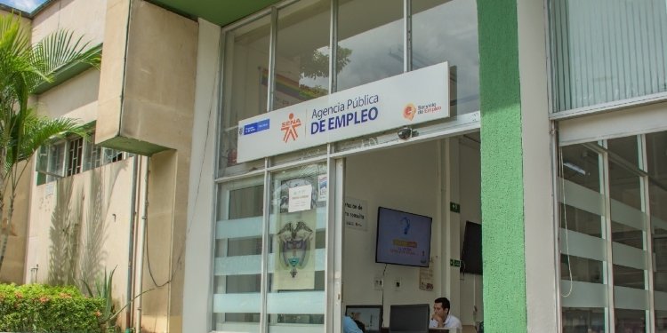 La Agencia Pública de Empleo del SENA tiene 100 vacantes laborales disponibles para importante empresa ibaguereña