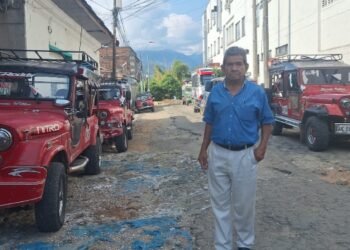 Conductores de camperos aseguran que les prohibieron parquear en la calle 13 con carrera Primera