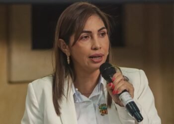 «A donde sea que Dios me vaya a detener, ahí estaremos siempre para servirle a las familias ibaguereñas, tolimenses, colombianas y a donde nos necesiten”, Carolina Hurtado