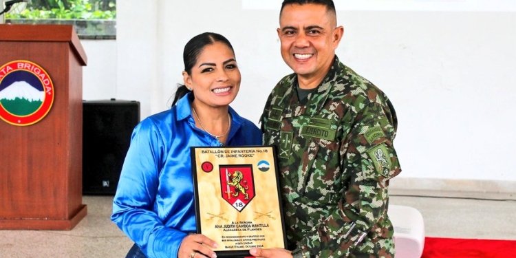 Ejército Nacional adelantó consejo de seguridad con 19 alcaldes en el Tolima 